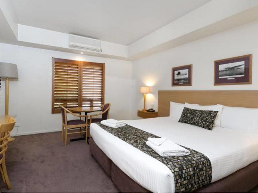 Kingsford Smith Motel Brisbane Bagian luar foto