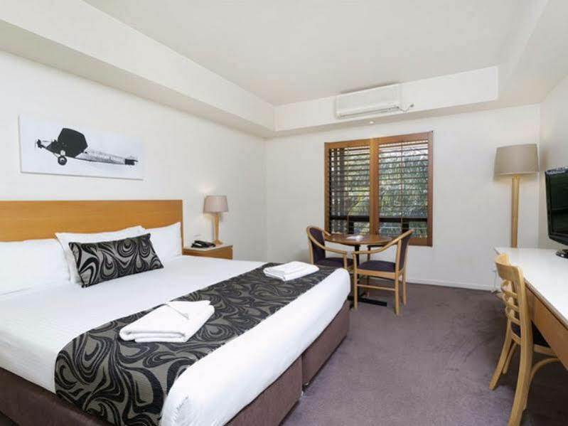 Kingsford Smith Motel Brisbane Bagian luar foto